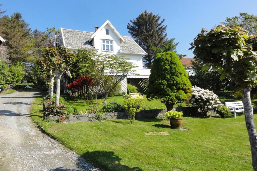 Charming Flat In Cosy Farmhouse Skudeneshavn Bagian luar foto