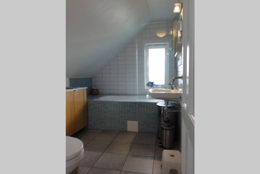 Charming Flat In Cosy Farmhouse Skudeneshavn Bagian luar foto